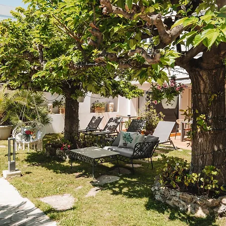 Hotel La Villa Cannes-3